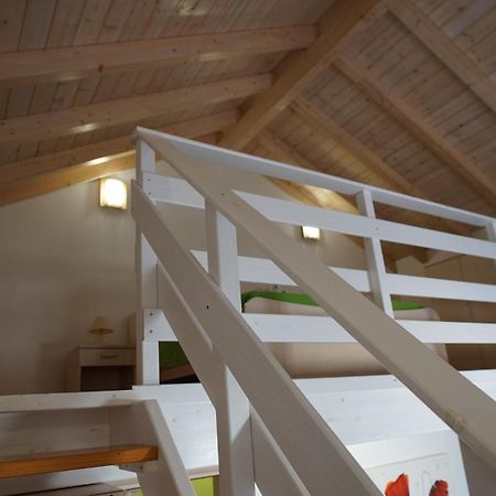 ウッジャーノ・ラ・キエーザ Il Giardino Del Tiglio Bed & Breakfast エクステリア 写真