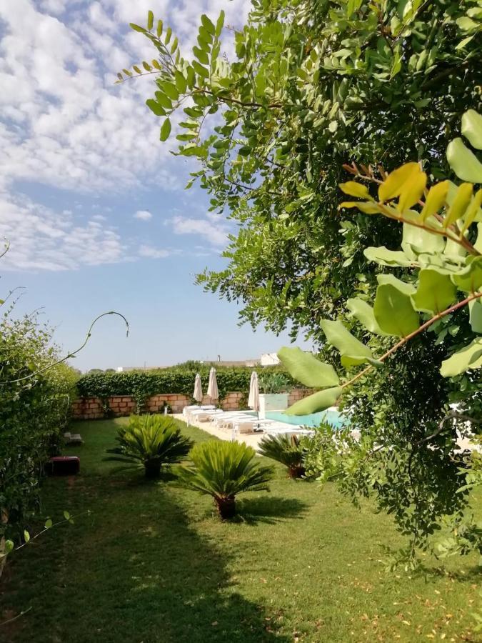ウッジャーノ・ラ・キエーザ Il Giardino Del Tiglio Bed & Breakfast エクステリア 写真