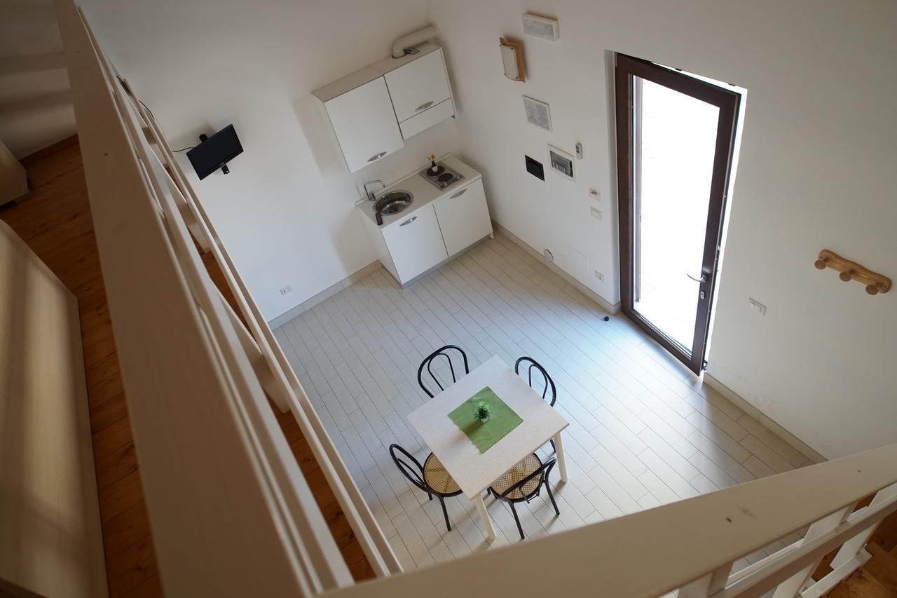 ウッジャーノ・ラ・キエーザ Il Giardino Del Tiglio Bed & Breakfast エクステリア 写真