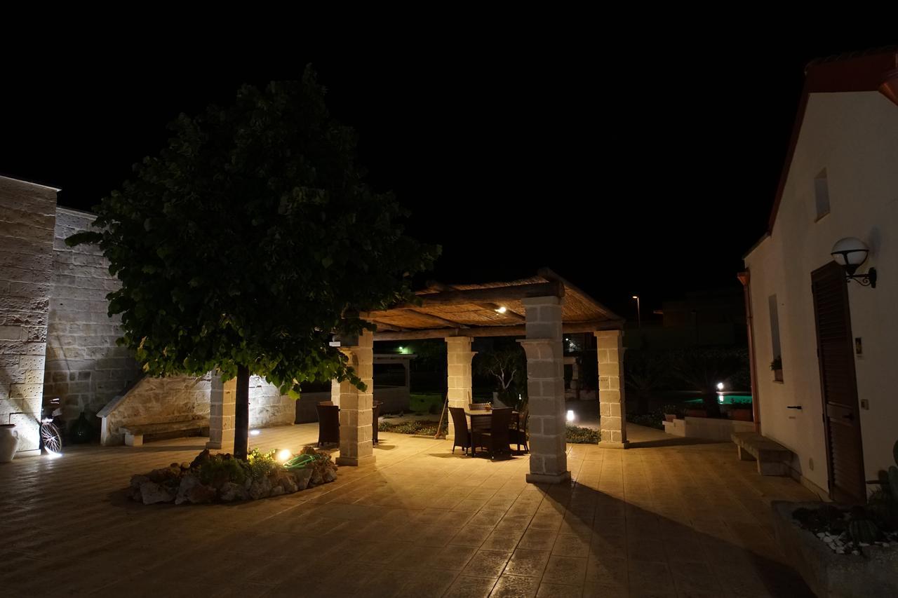 ウッジャーノ・ラ・キエーザ Il Giardino Del Tiglio Bed & Breakfast エクステリア 写真